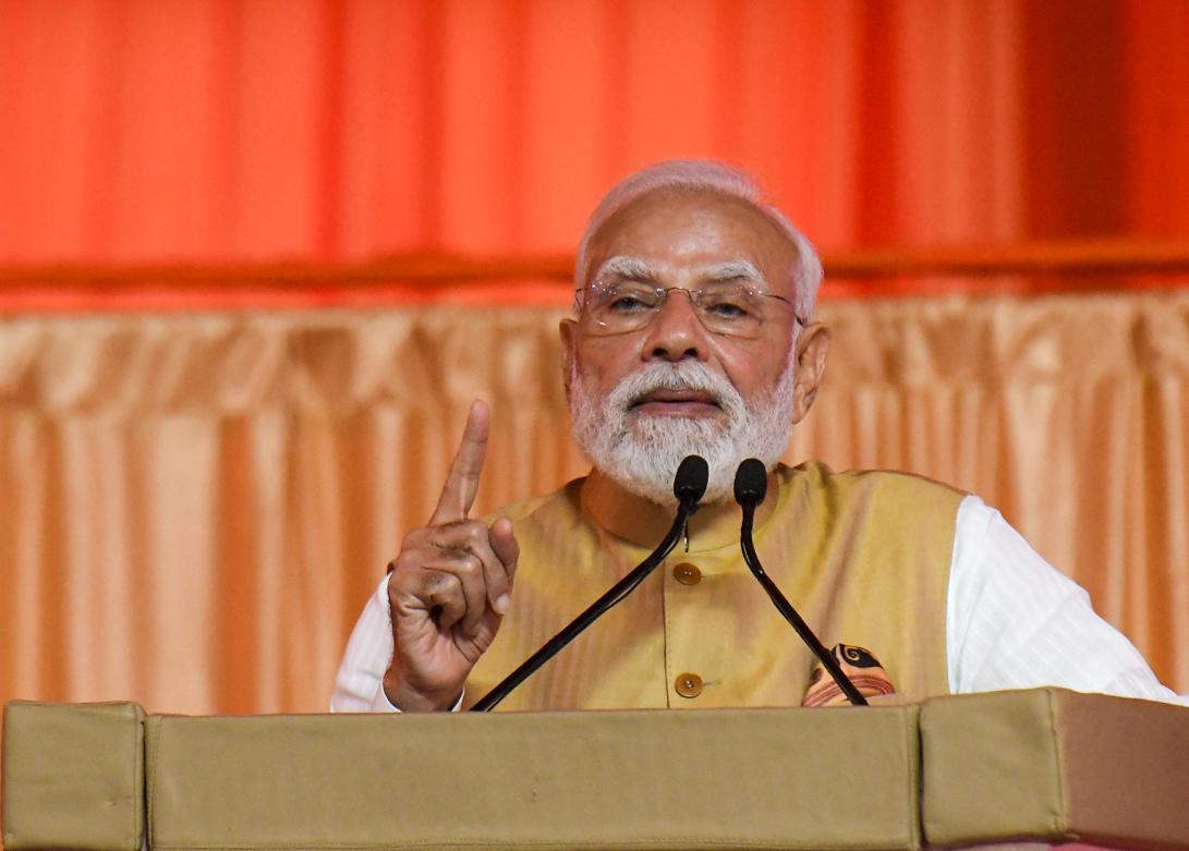 प्रतिकूल