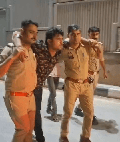 मथुरा गोलीकांड: पुलिस एनकाउंटर में कुख्यात संजू 'डेंजर' घायल, साथी गौरव भी पकड़ा गया