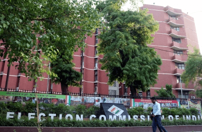 स्वतंत्र और निष्पक्ष चुनाव के लिए चुनाव आयोग ने नियुक्त किए 1,111 केंद्रीय पर्यवेक्षक
