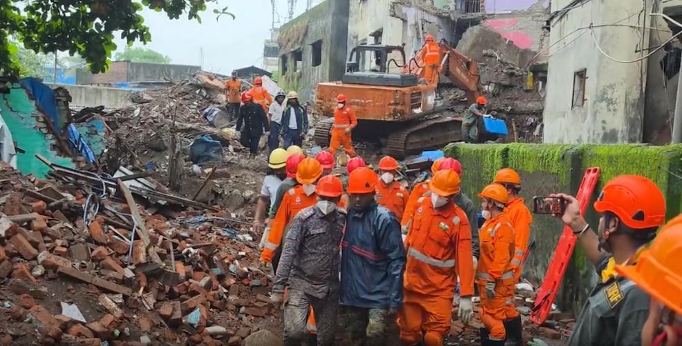 पीएम मोदी ने भिवंडी हादसे पर जताया दुख, मृतकों के परिजनों को मिलेगी 2 लाख की मदद