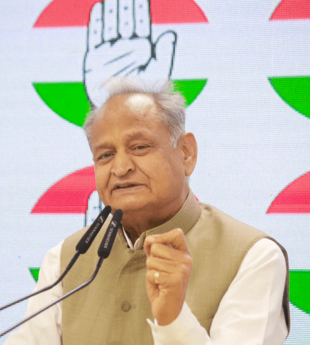 राज्य सरकार के सारे दावे खोखले, जनता बेहाल : अशोक गहलोत