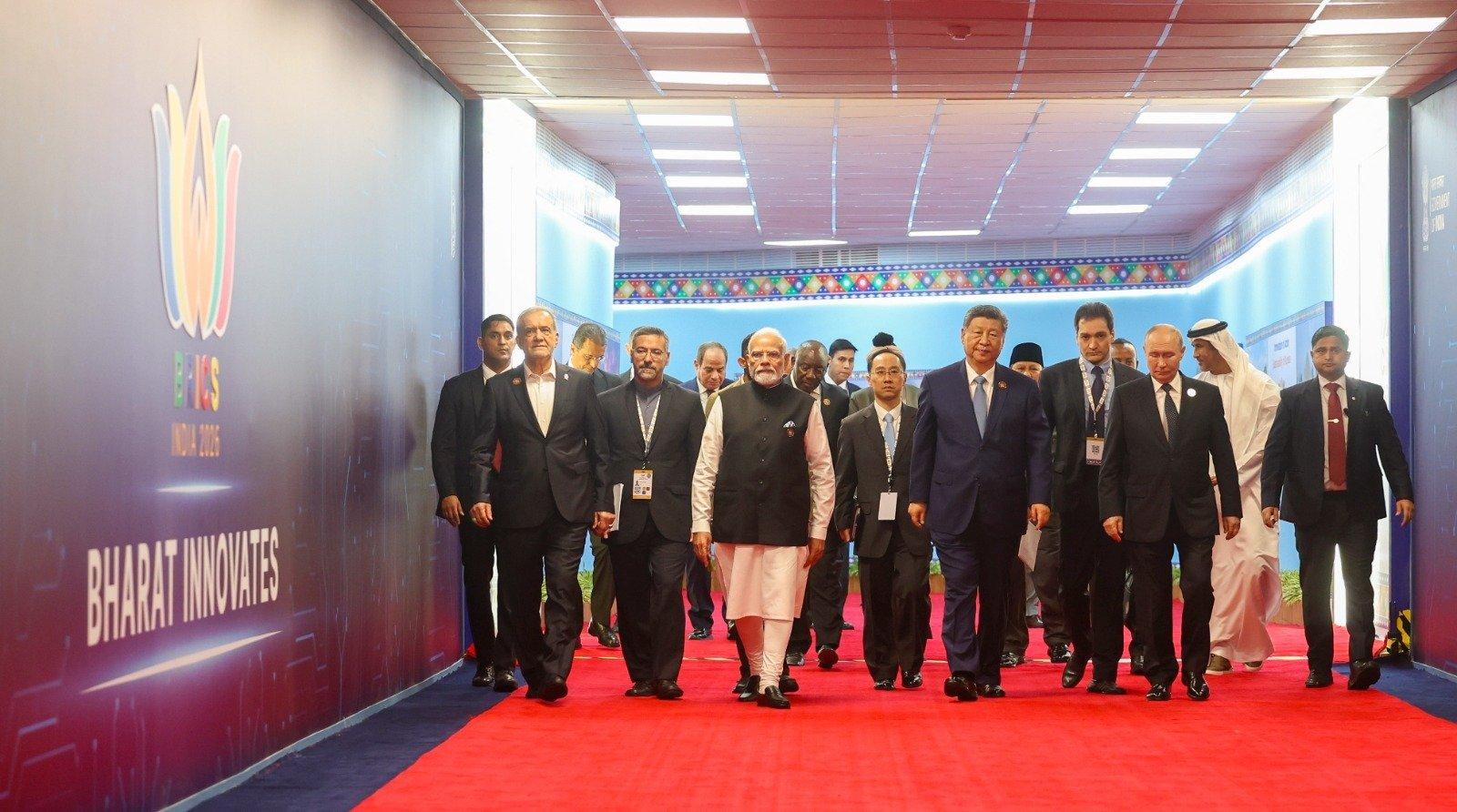 भारत मंडपम में डीप-टेक का जलवा, पीएम मोदी संग ब्रिक्स नेताओं ने देखी भारतीय इनोवेशन इकोसिस्टम की झलक