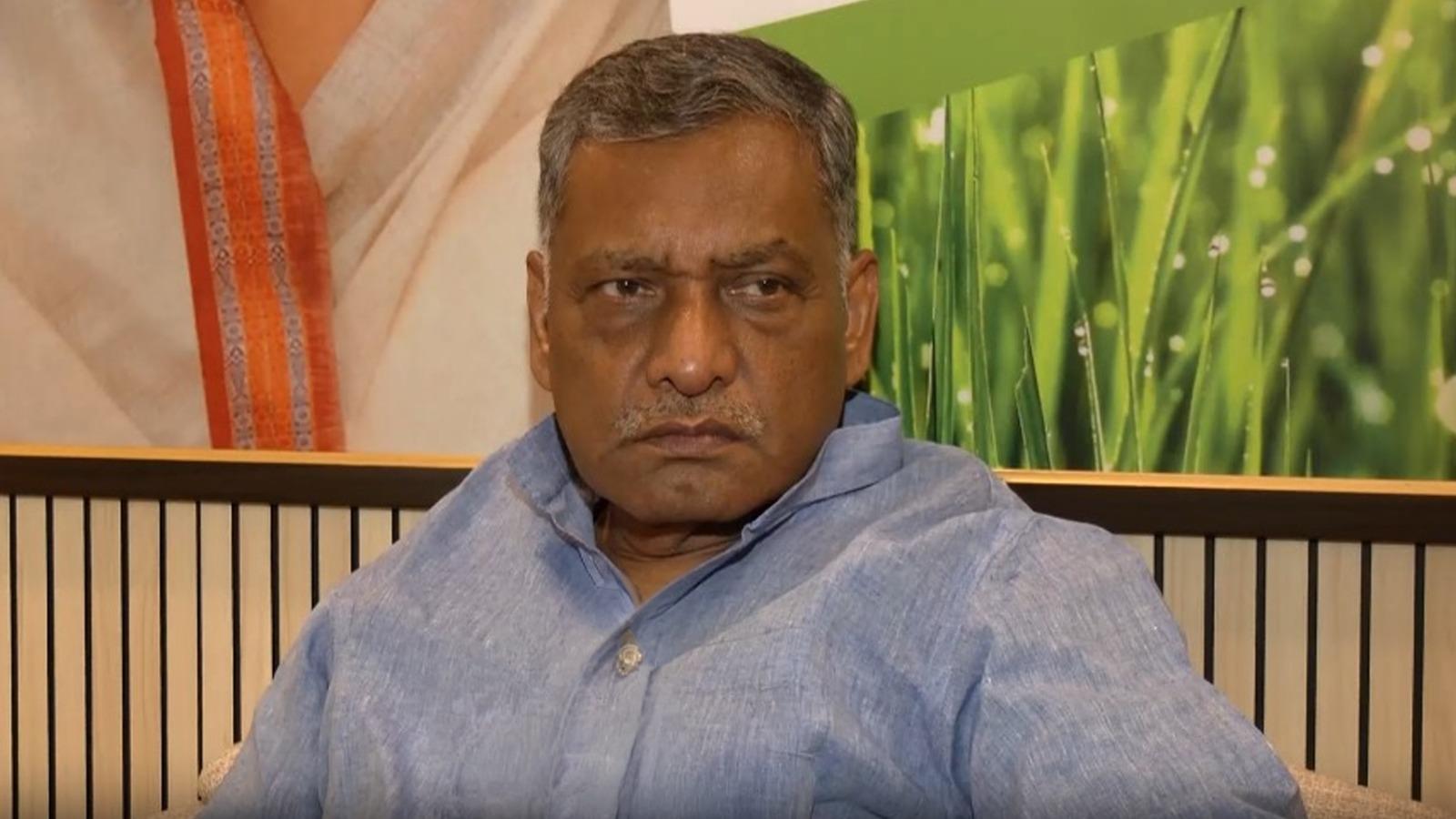 अभिव्यक्ति की आजादी से कानून-व्यवस्था नहीं बिगड़नी चाहिए