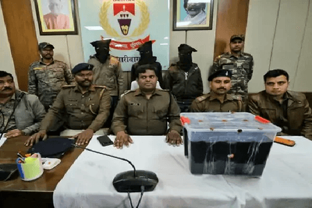 झारखंड के हजारीबाग में एक करोड़ के अफीम के साथ तीन गिरफ्तार