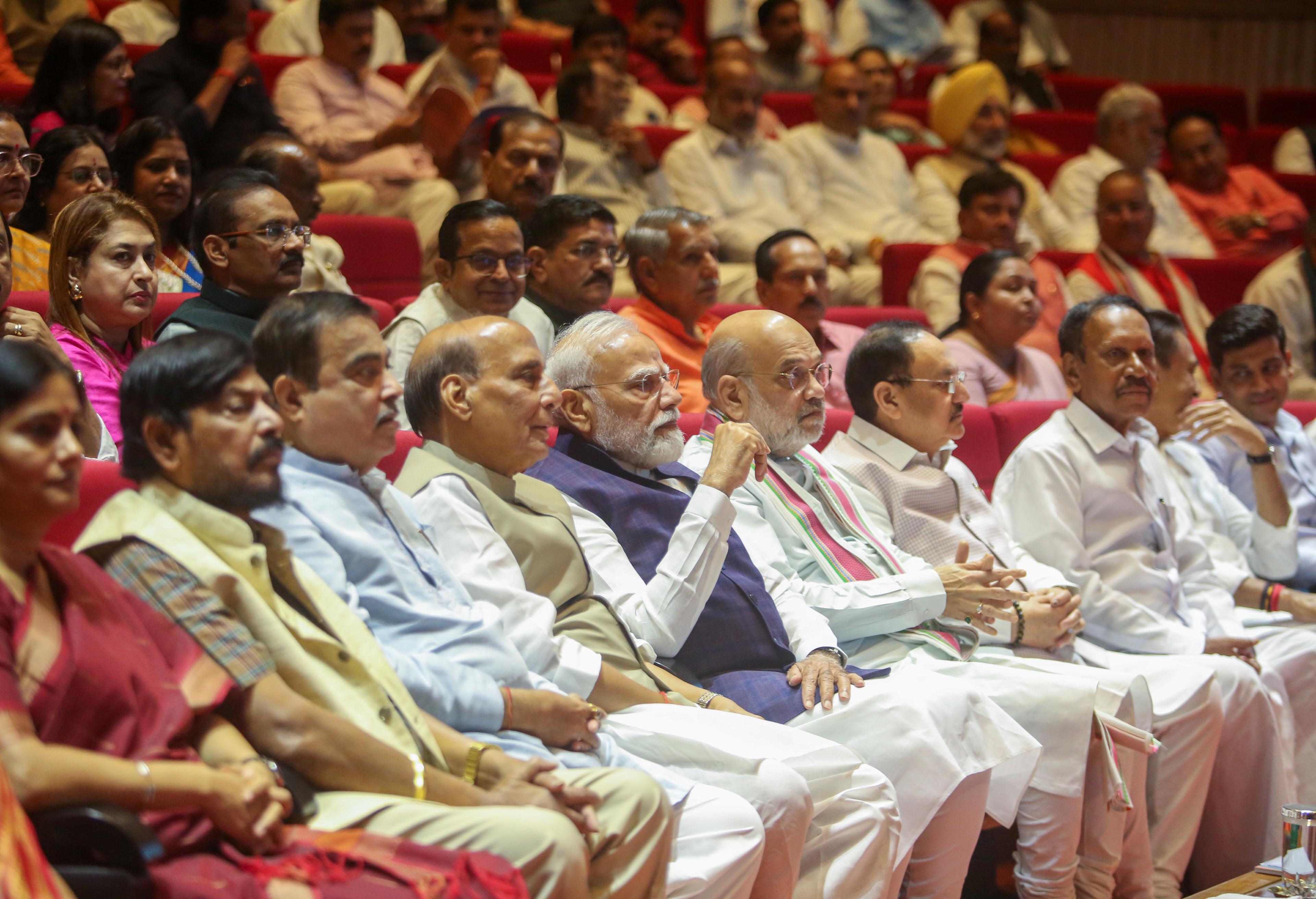 एनडीए संसदीय दल की 'मंगल मिलन' बैठक, मॉनसून सत्र की रणनीति पर होगी चर्चा