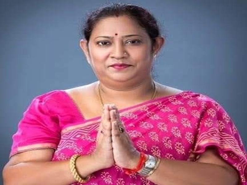 पश्चिम बंगाल: फिरहाद हकीम के बाद बिधाननगर की मेयर कृष्णा चक्रवर्ती ने दिया इस्तीफा