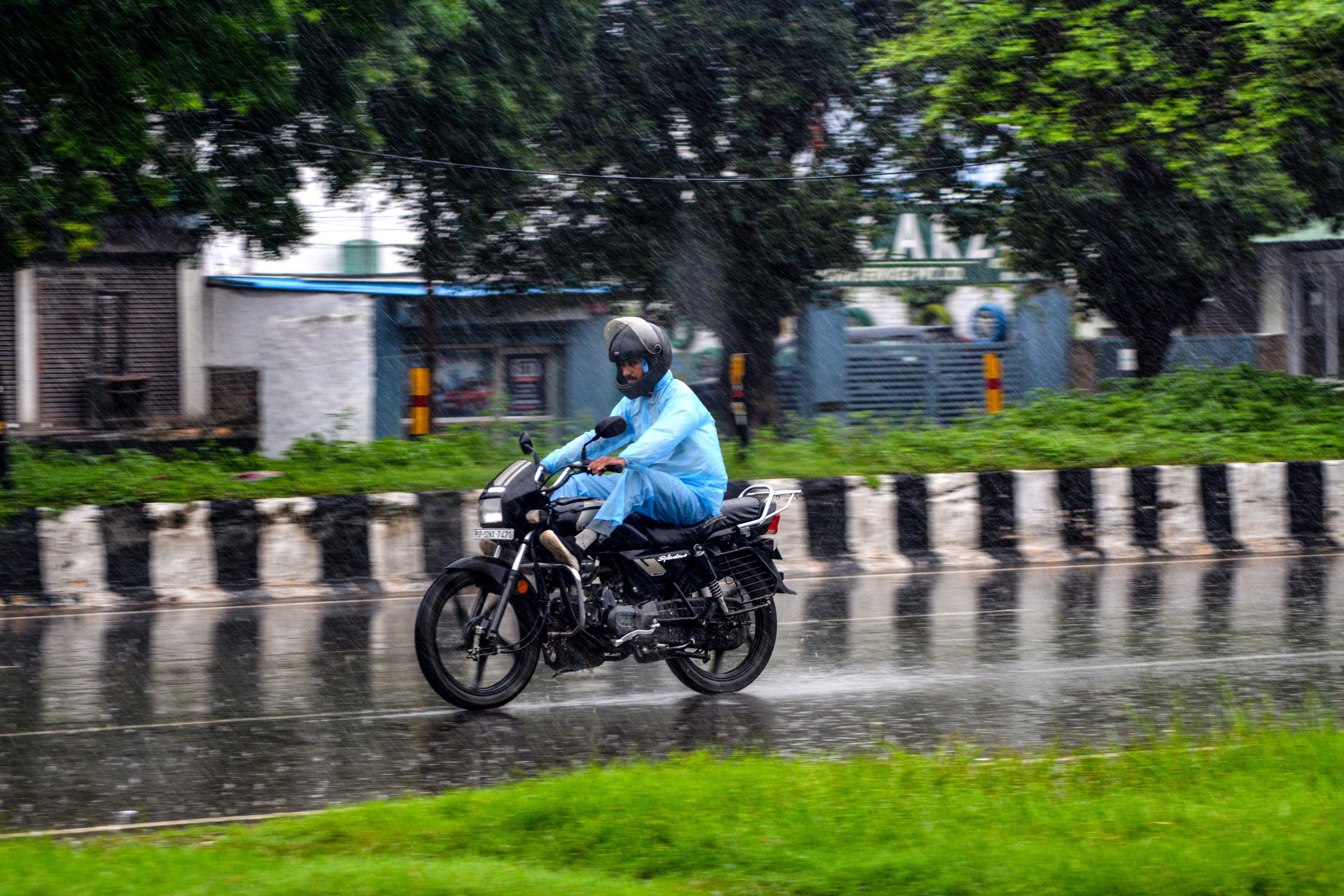 मजबूत
