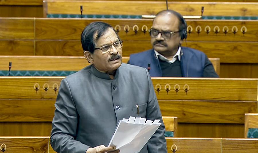 आरडीएसएस से हानि कम करने वाले बुनियादी ढांचागत कार्यों और स्मार्ट मीटरिंग को समर्थन: मंत्री
