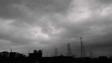 कर्नाटक के यादगीर जिले में बारिश का कहर, नौ घर क्षतिग्रस्त